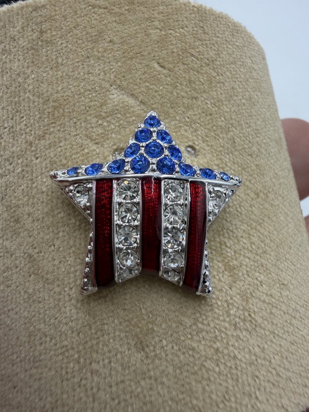 Talbots 150636 Patriotic Star Brooch Pin 1.25 In Multicolor -tone Finish